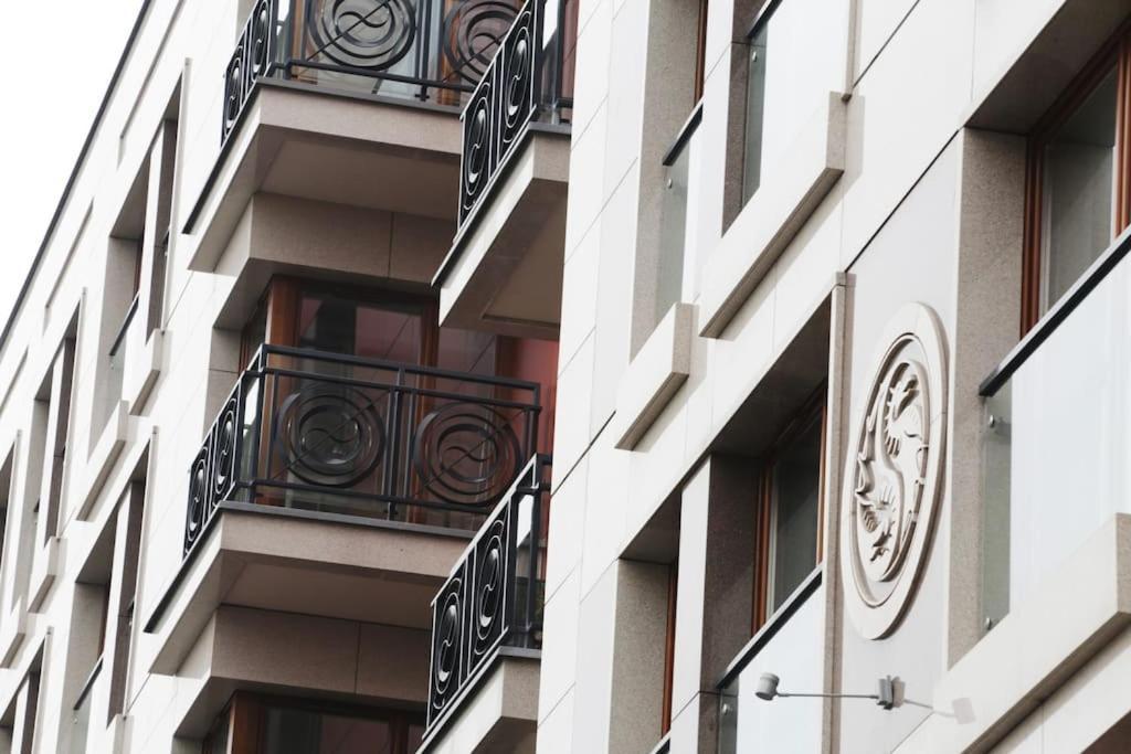Ekskluzywny Apartament W Centrum Z Balkonem I Parkingiem Cracovia Exterior foto